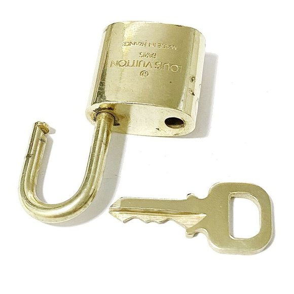 Authentic LOUIS VUITTON LV 10 SET PADLOCK KEY BAG CHARM CADENA GOLD-PLATED - Picture 4 of 4